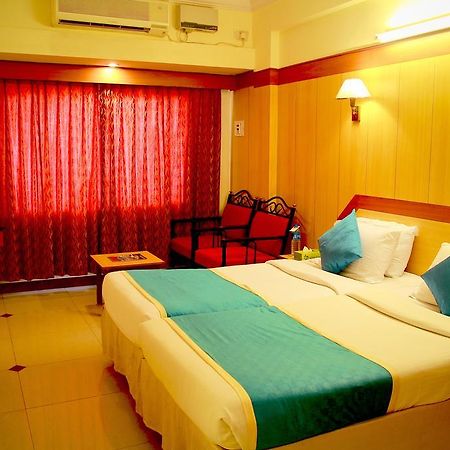 Hotel Swagath Bangalore Esterno foto