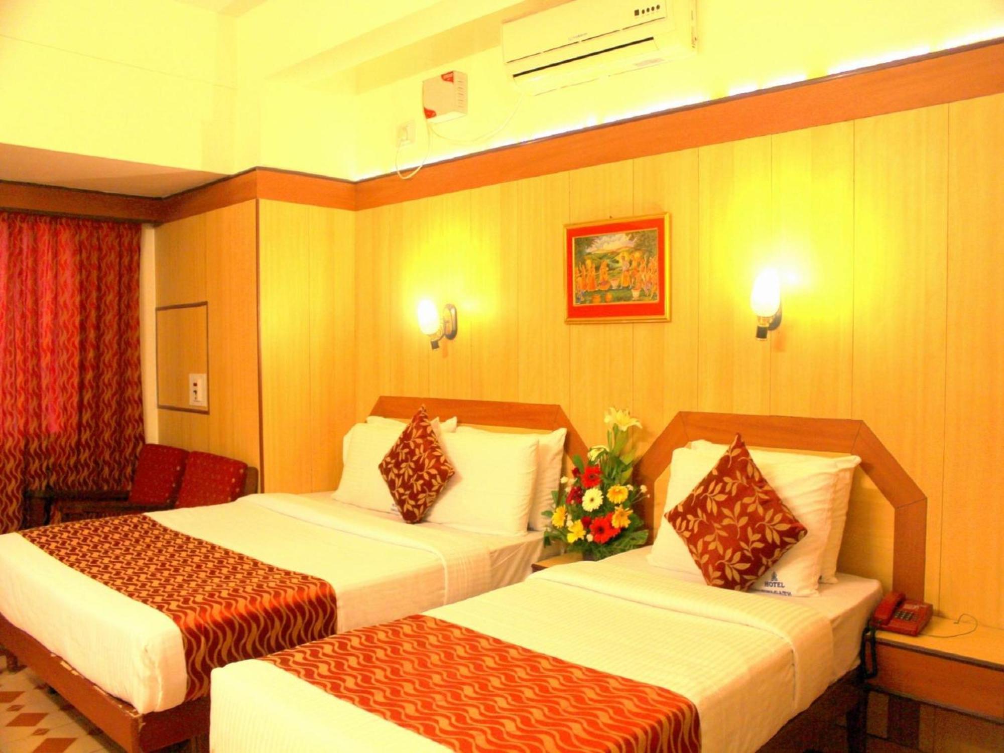 Hotel Swagath Bangalore Esterno foto