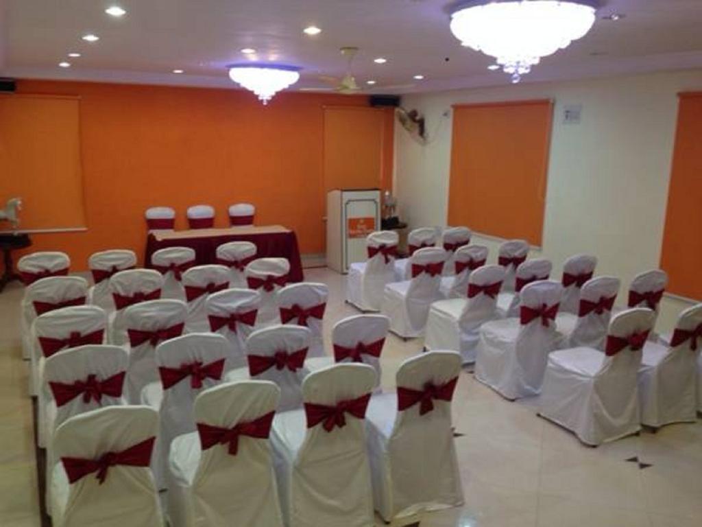 Hotel Swagath Bangalore Esterno foto