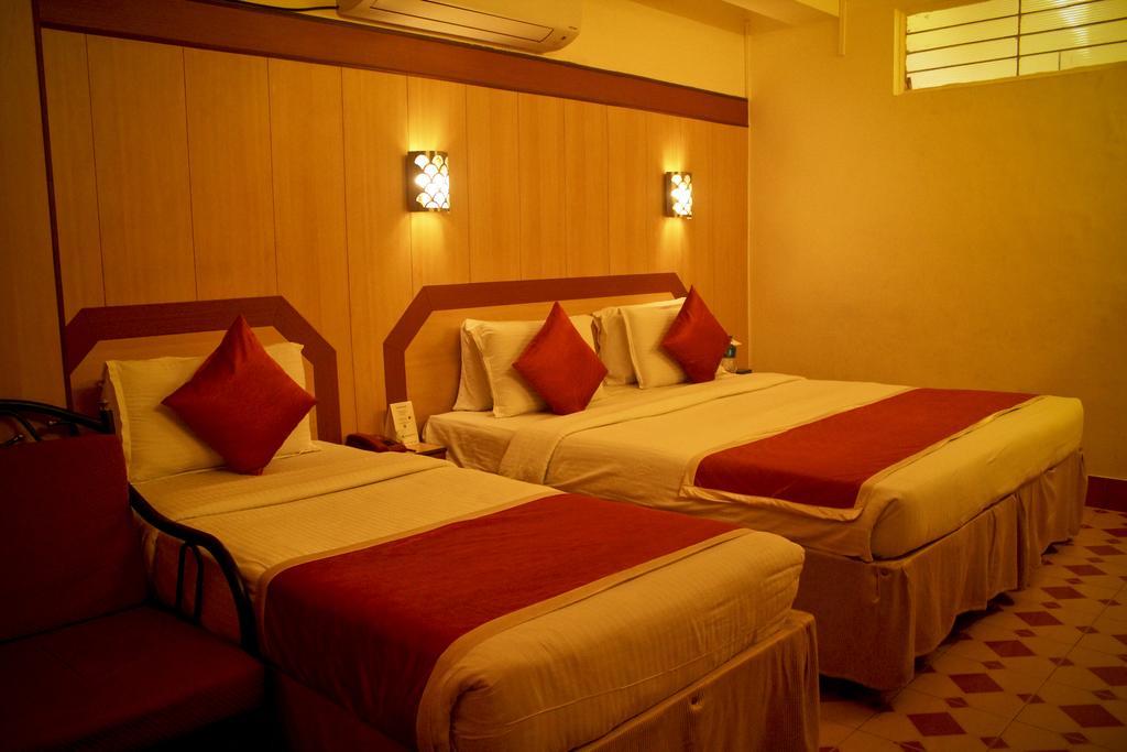 Hotel Swagath Bangalore Esterno foto